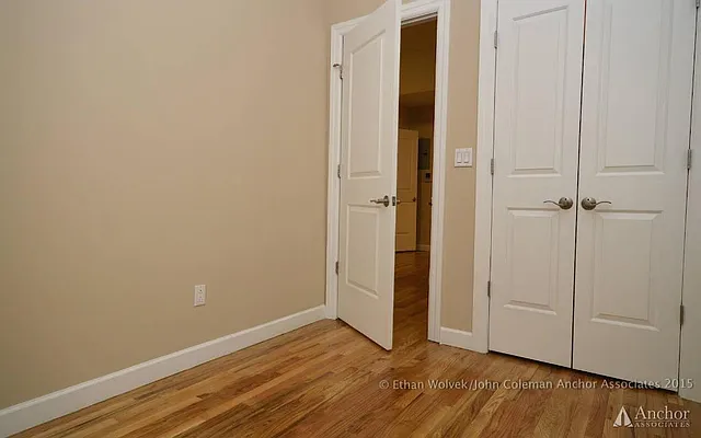 Rented by Anchor Associates | media 40