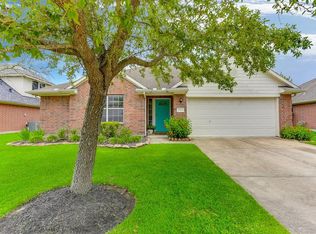 5413 Caprock Dr, Pearland, TX 77584