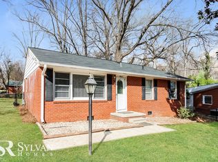 2011 Oneill Pl, Greensboro, NC 27405