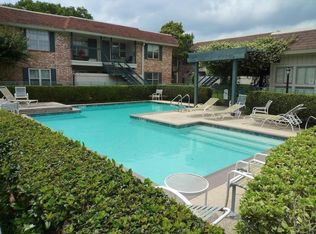 855 Augusta Dr #56C, Houston, TX 77057