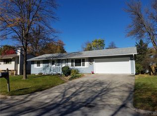2720 Donna Dr, Perry, IA 50220