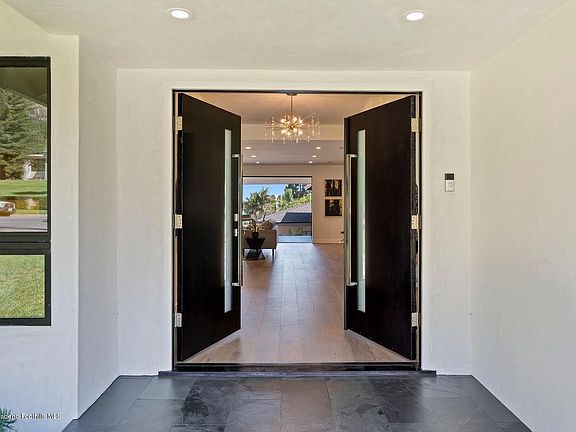 5th image of 2010 Mendocino Ln