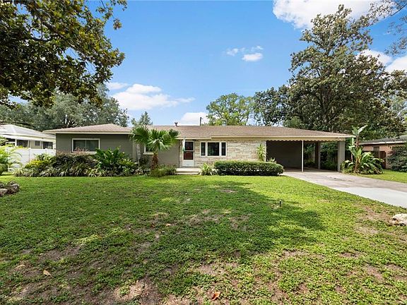2nd image of 535 W Shady Ln