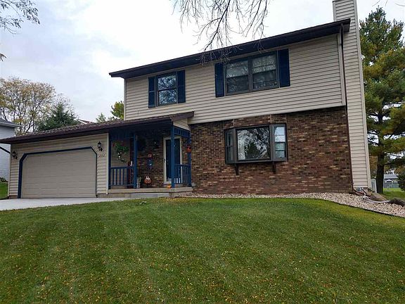 2nd image of 2552 Chesapeake Dr