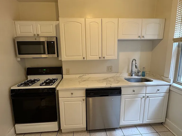 2309 Eldridge Street — Photo 9