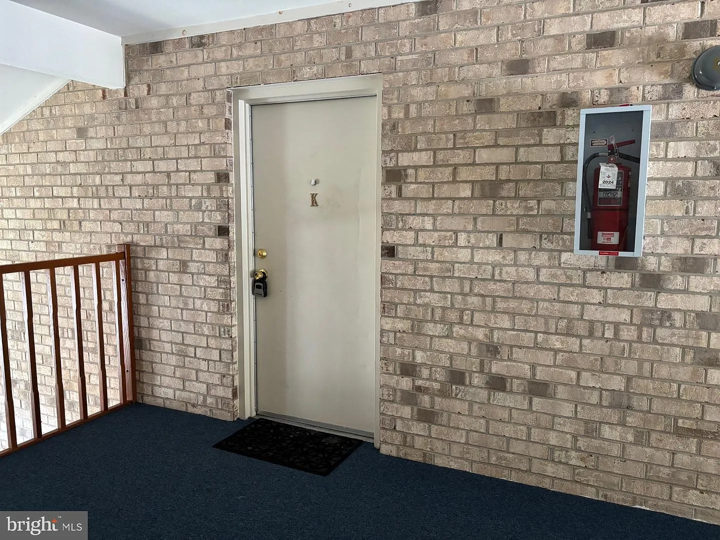 2 bed, 2.0 bath, 1017 sqft, $1,600 — Photo 3