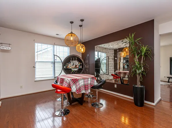 221 Hays Blvd, Lexington, KY 40509