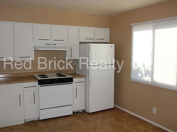 4th image of 3507 N Paiute Way APT 5
