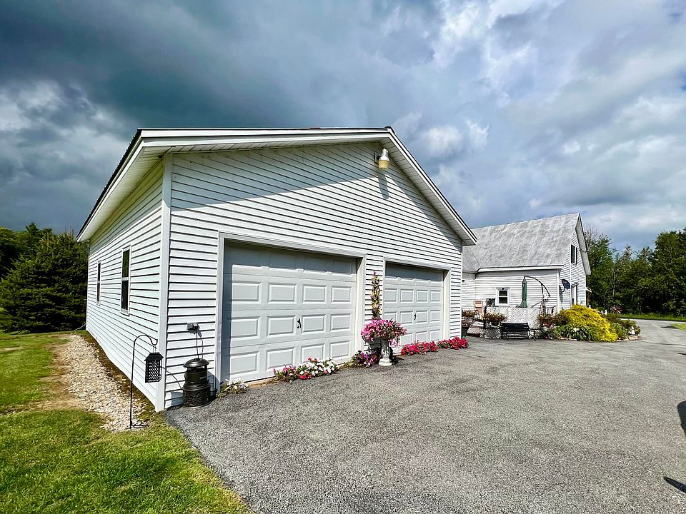 807 Cannon Corners Rd, Mooers Forks, NY 12959 Zillow