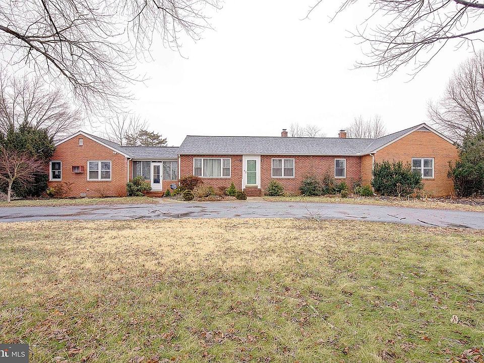 1st image of 24820 Sotterley Rd