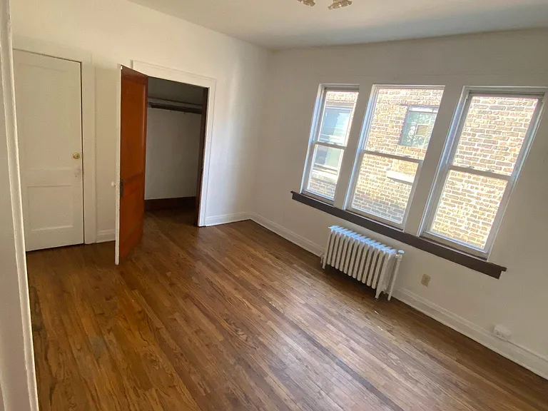 3736 Euclid Ave #1 — Photo 4
