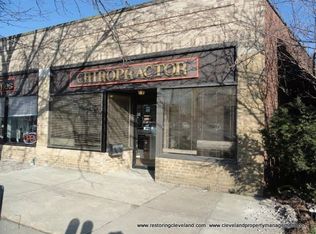 2855 Noble Rd, Cleveland Heights, OH 44121