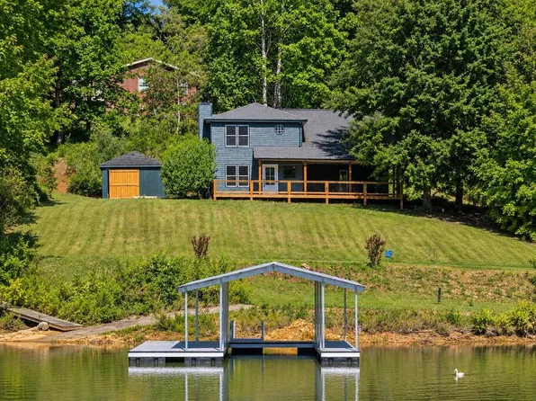 233 Bradshaw Rd, Hiawassee, GA 30546