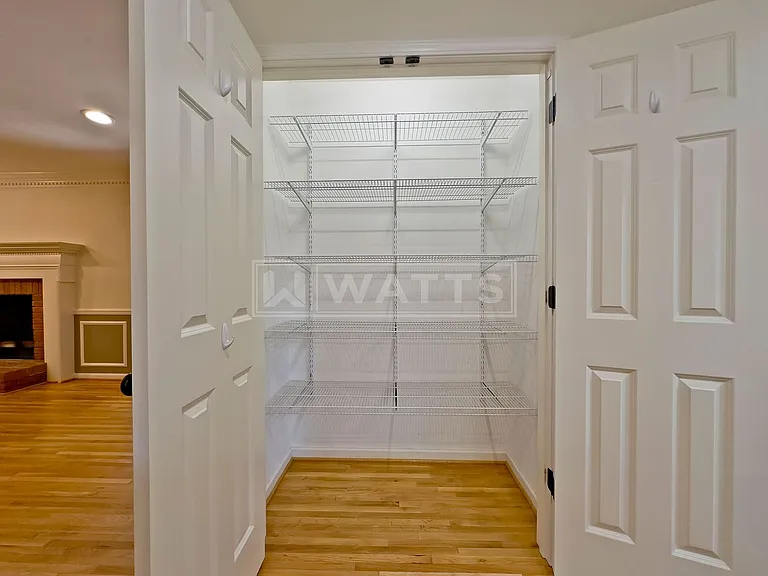 4854 Pinedale Way — Photo 15