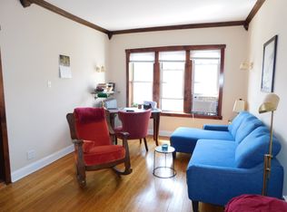 1319 W Touhy Ave APT 2, Chicago, IL 60626