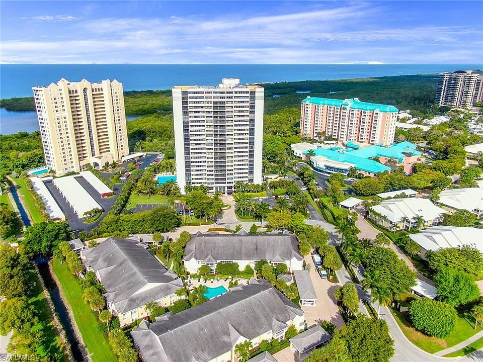 1st image of 5635 Turtle Bay Dr #I-8
