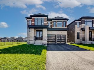 35 Walters St, Lindsay, ON K9V0S2