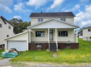 125 4th St, Twin Rocks, PA 15960