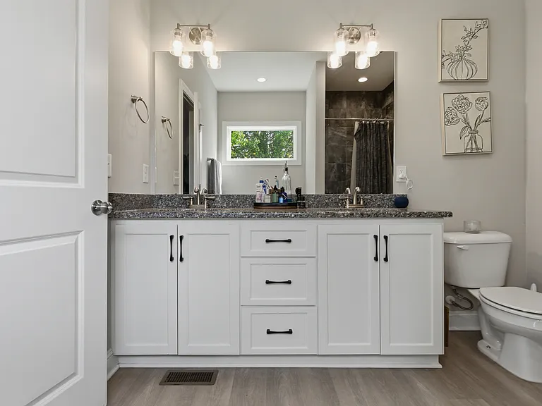 21 Vail Ct — Photo 31