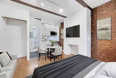 Rented by REAL New York