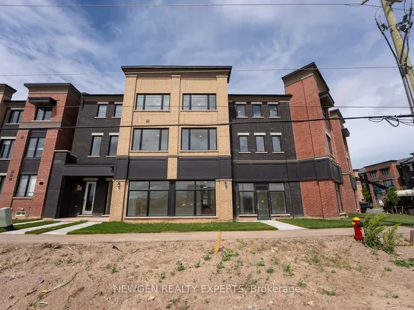 3299 6th Line #3, Oakville, ON L6H 0Z6