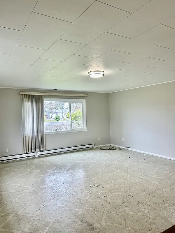 2 bed, 2.0 bath, 1720 sqft, $2,400 — Photo 4
