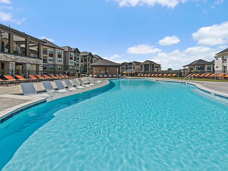 Resort-style Pool