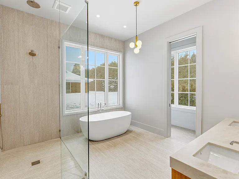 120 Halsey Ln — Photo 21