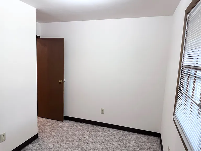Unit Photo