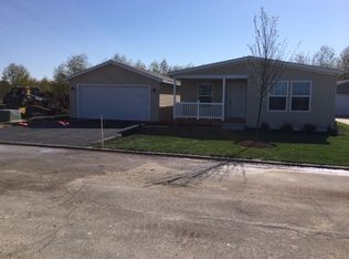 22347 S Woodside Dr, Channahon, IL 60410