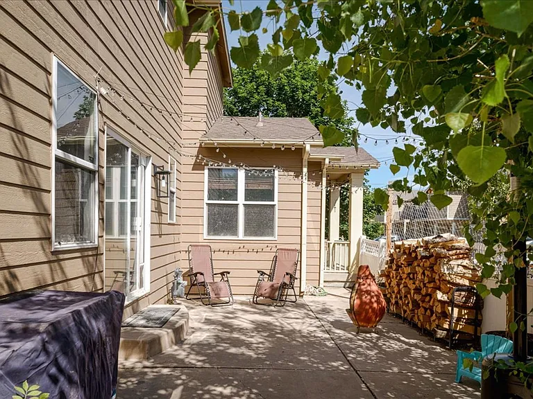 2475 Saint Paul Dr — Photo 38