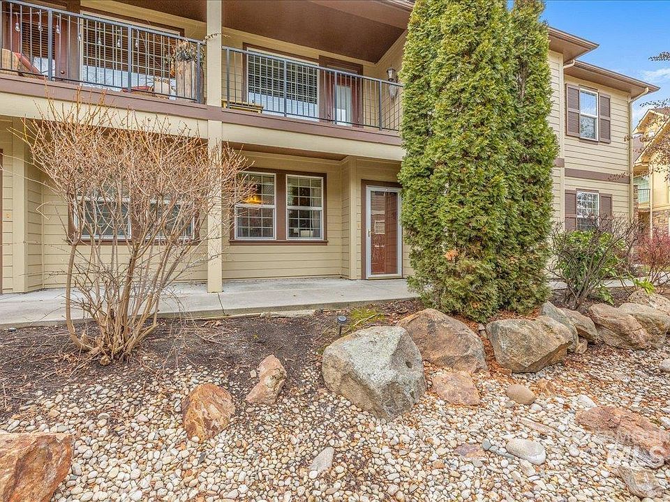1st image of 1262 E Winding Creek Dr