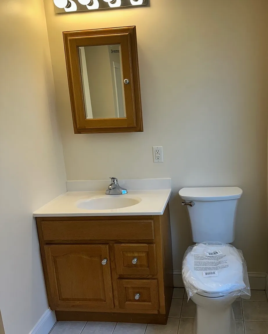 1 bed, 1000 sqft, $1,950 — Photo 3