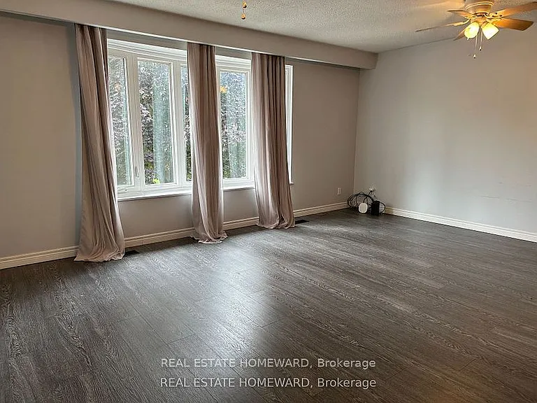 511 Harris Ct #UPPER — Photo 9