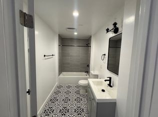 1411 Mohawk, Los Angeles, CA 90026