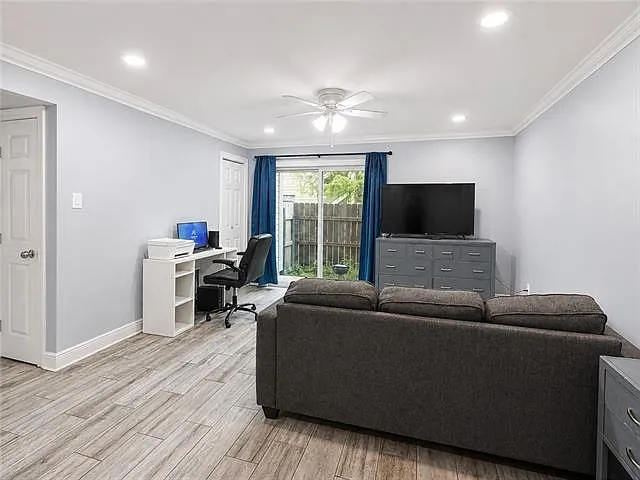 4833 Zenith St #2 — Photo 3