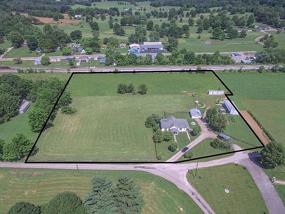 2nd image of 366 Maple Grove Ln