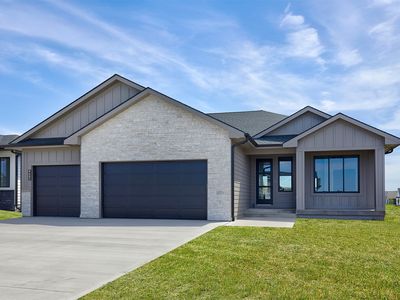 4645 179th St, Urbandale, IA, 50323