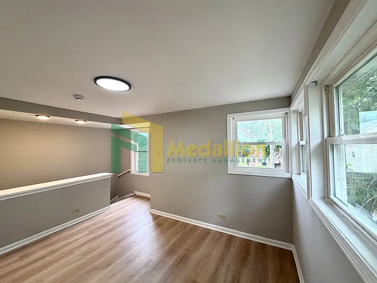 12917 S Emerald Ave — Photo 15