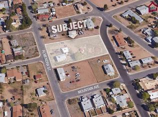 640 N Almendra St, Las Cruces, NM 88001