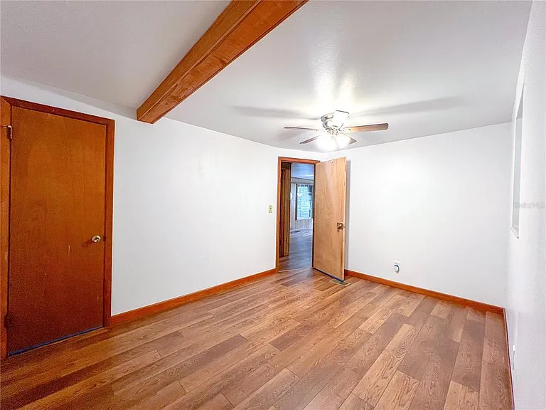11719 NE 7th Ave — Photo 18