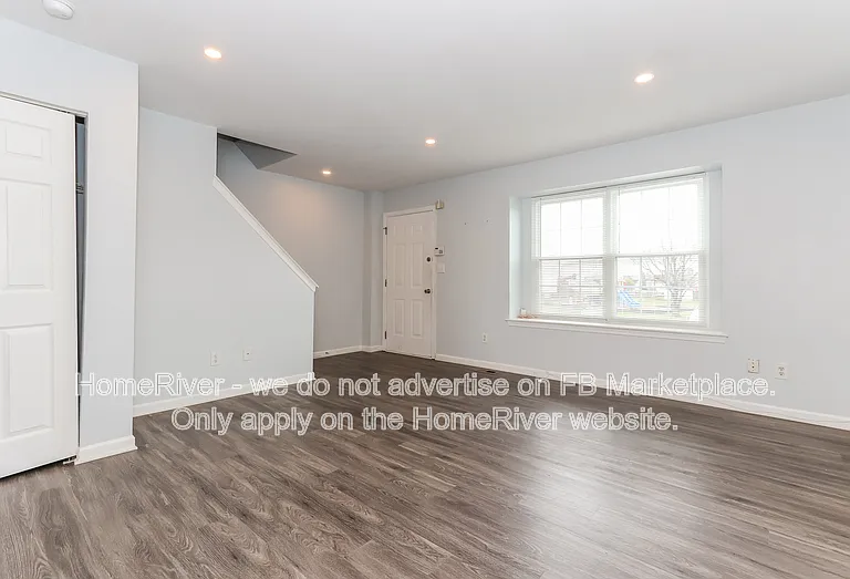 274 Vincent Cir — Photo 4