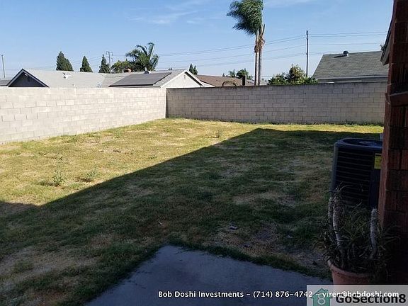 3rd image of 2527 S Garfield Pl