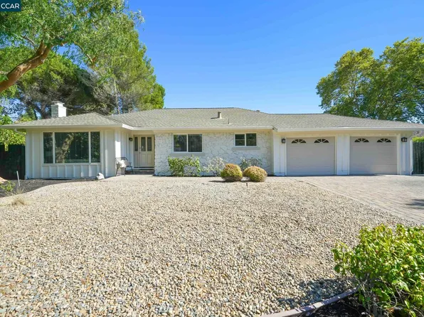 1517 Harlan Dr, Danville, CA 94526
