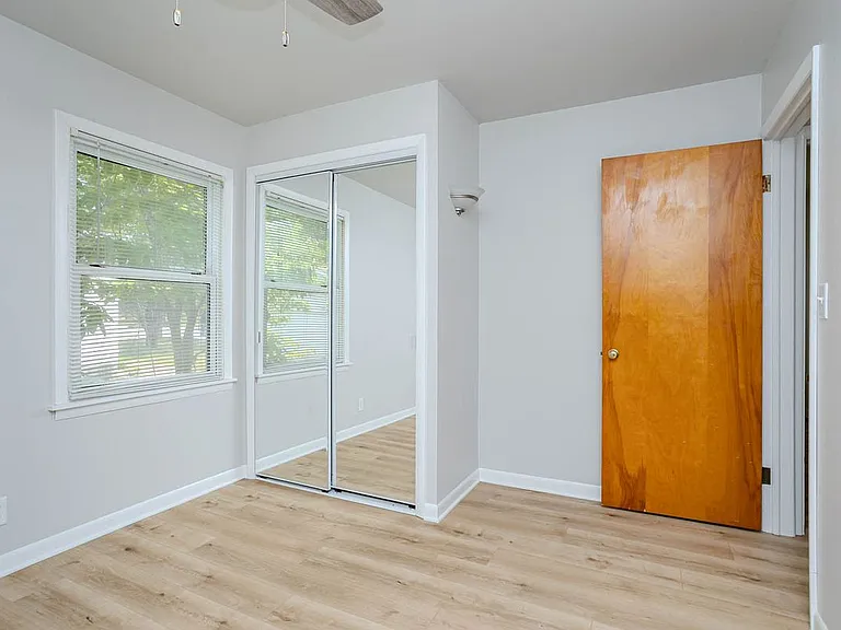 1710 Burek Ave — Photo 17