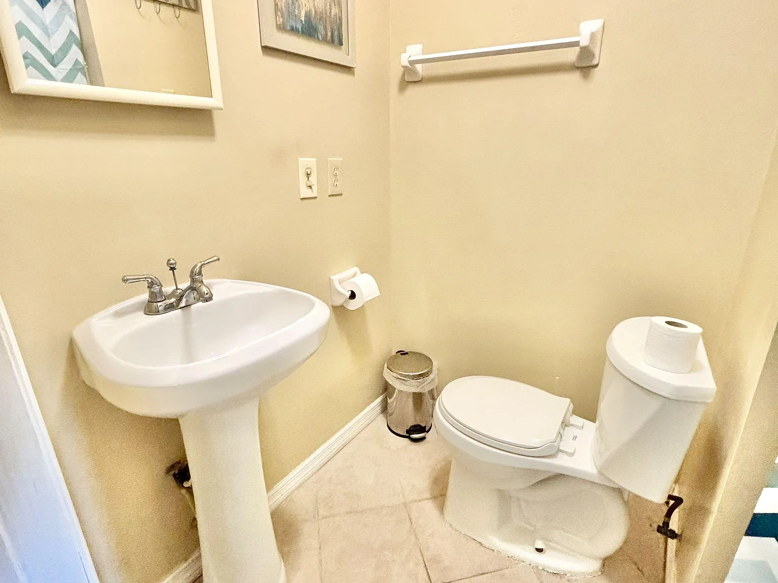 4 bed, 2.0 bath, 1382 sqft, $1,135 — Photo 4