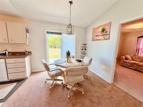 5th image of 472 Shaw Lake Rd