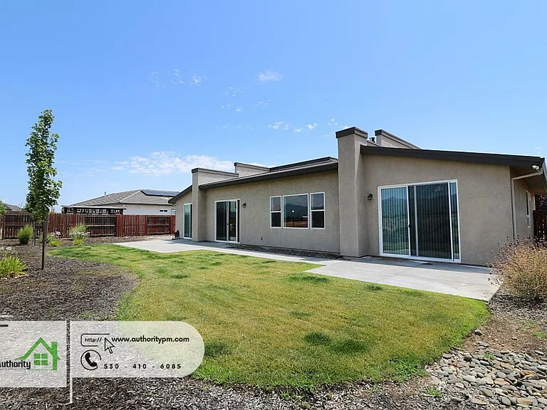 4768 Lower Springs Rd — Photo 34