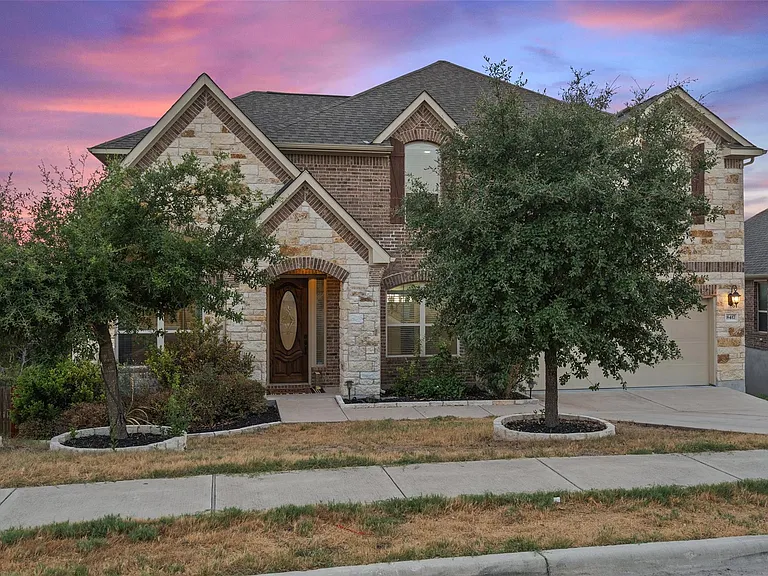 8417 Evelina Trl — Photo 2