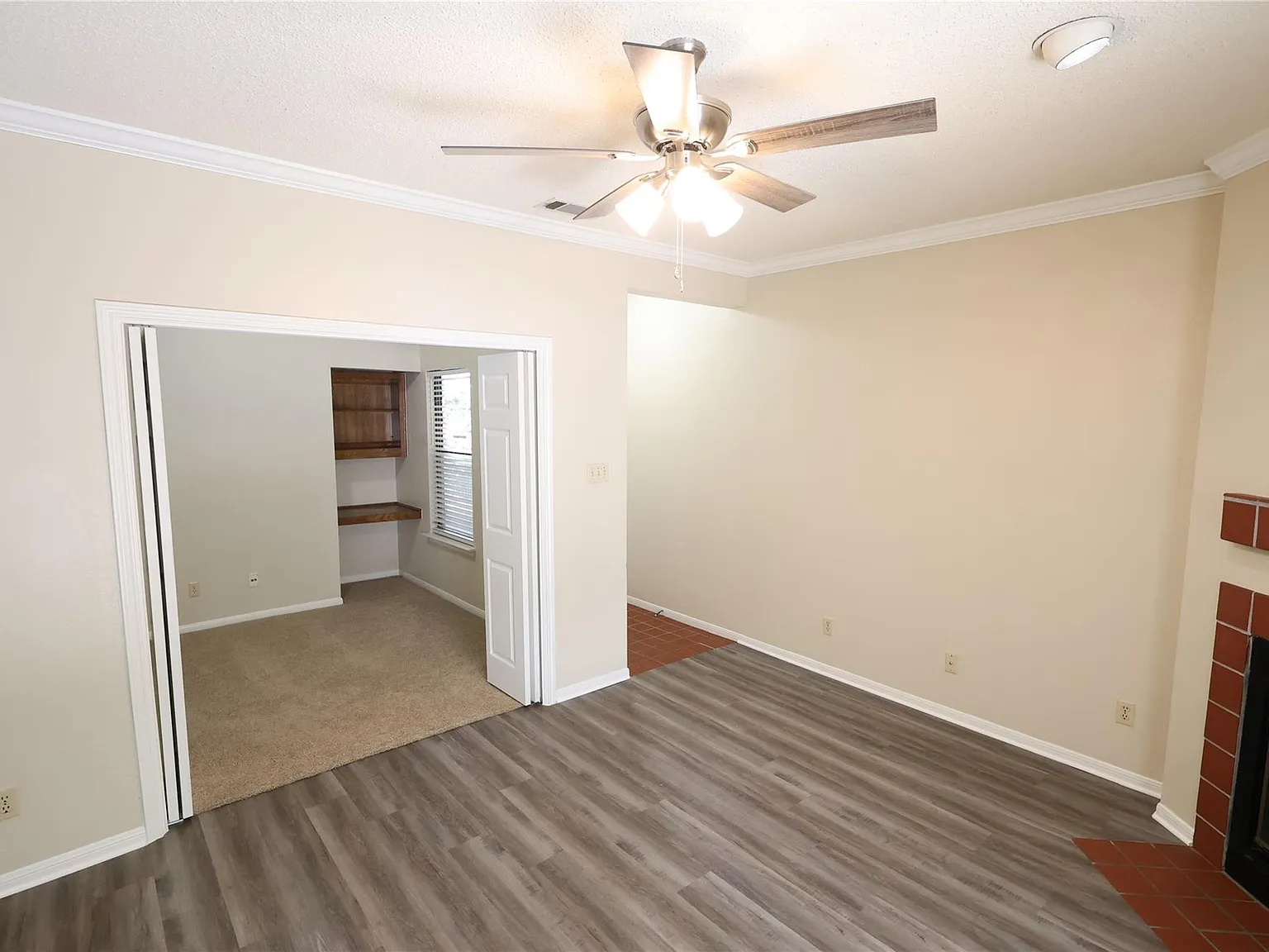 1 bed, 1.0 bath, 717 sqft, $1,200 — Photo 3